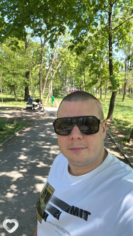 Максим, 34, Ростове-на-Дону — анкета №2372907