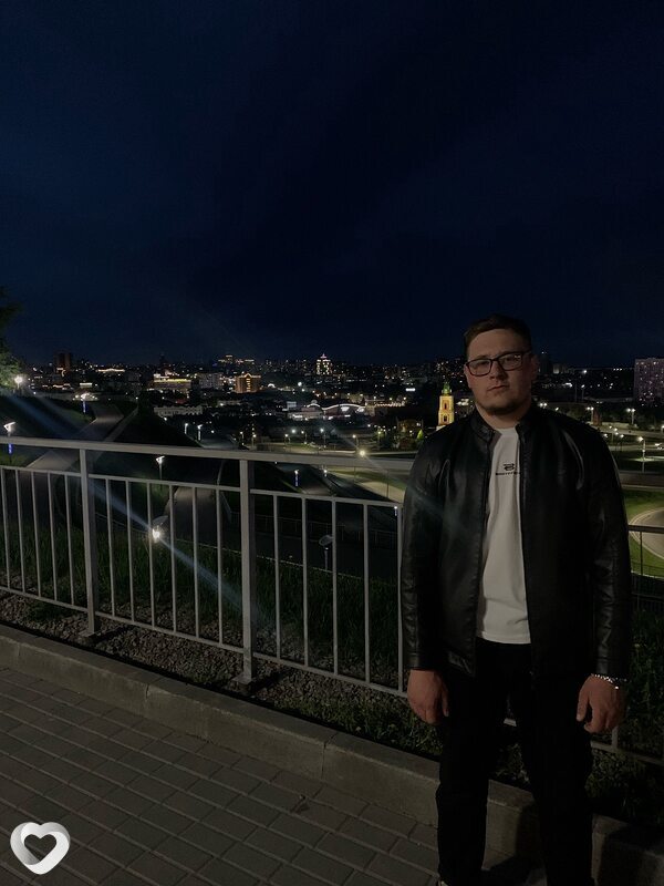 Николай, 23, Барнауле — анкета №2373012