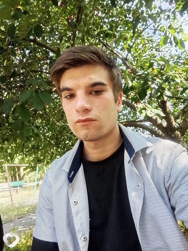 Дима, 23, Ростове-на-Дону — анкета №2373502