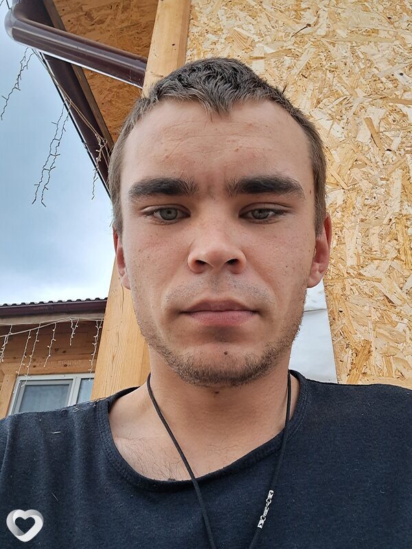 Паша, 26, Иркутске — анкета №2373343