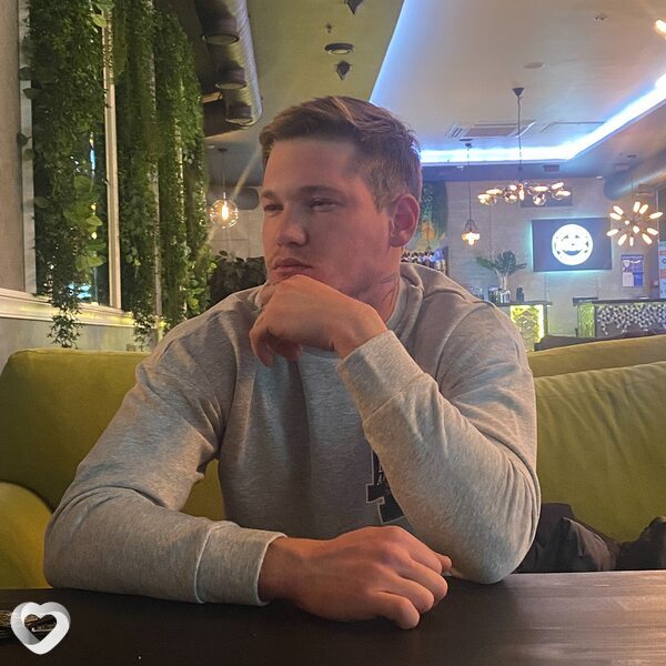 Сергей, 25, Красногорске — анкета №2373428