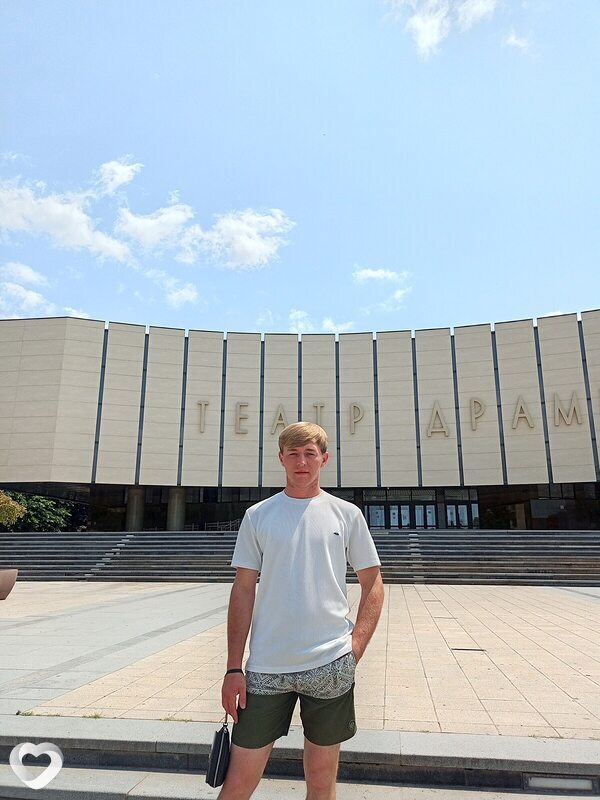 Алик, 22, Краснодаре — анкета №2373849