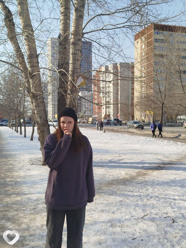 Юлия, 19, Екатеринбурге — анкета №2374188