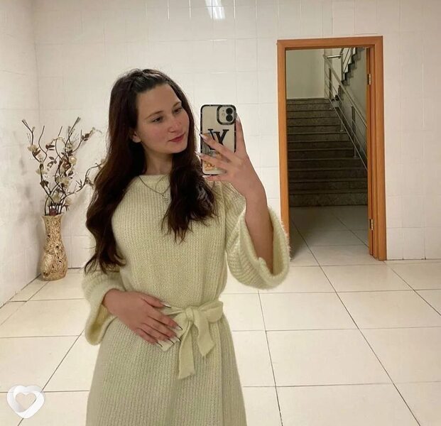 Карина, 20, Алматы — анкета №2374446