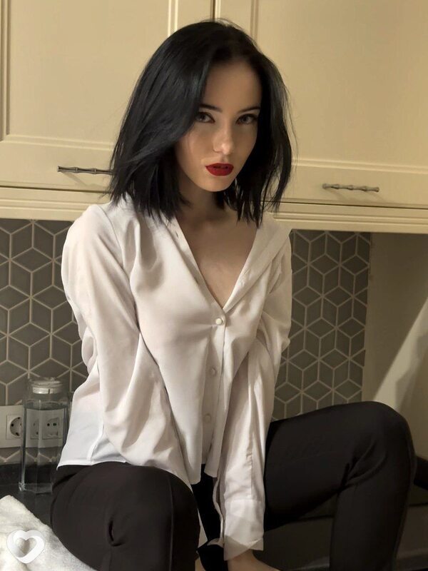 Ксения, 20, Москве — анкета №2374528