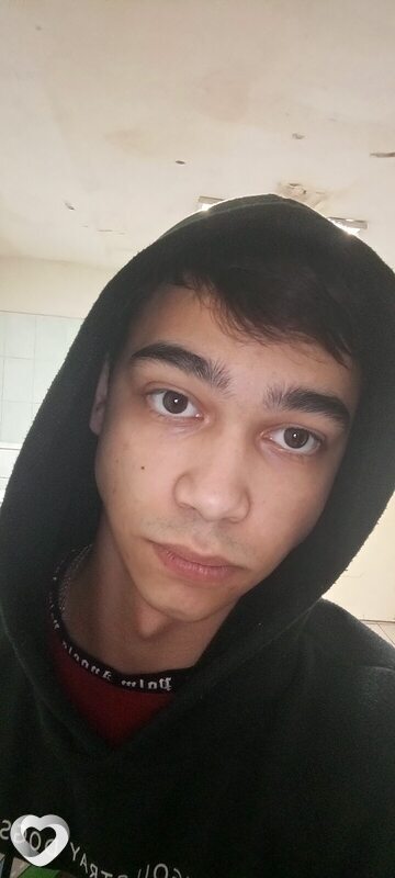 Ильяс, 21, Брянске — анкета №2374572