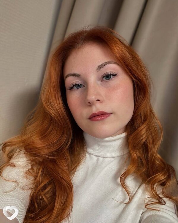 Арина, 26, Москве — анкета №2375185