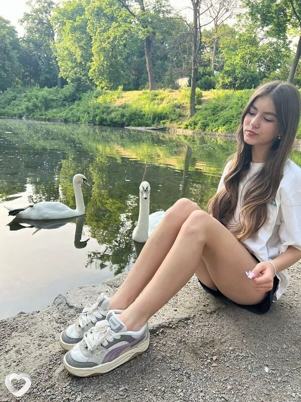 Яся, 23, Москве — анкета №2375490