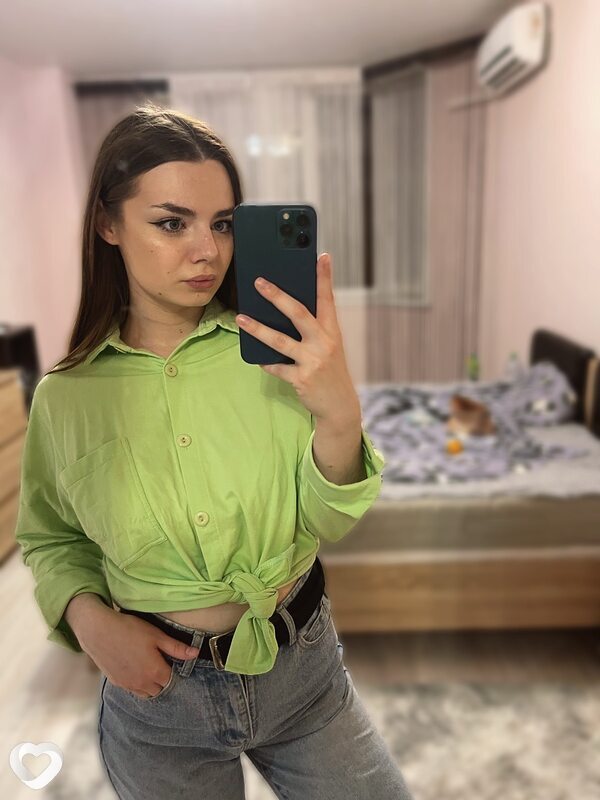 Яна, 22, Москве — анкета №2375703