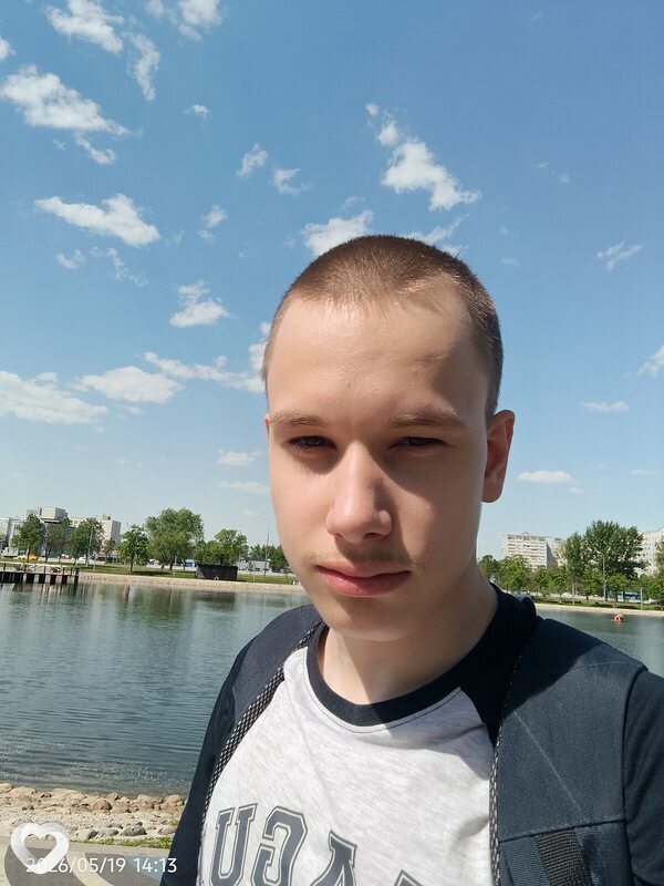 Владимир, 19, Москве — анкета №2376113