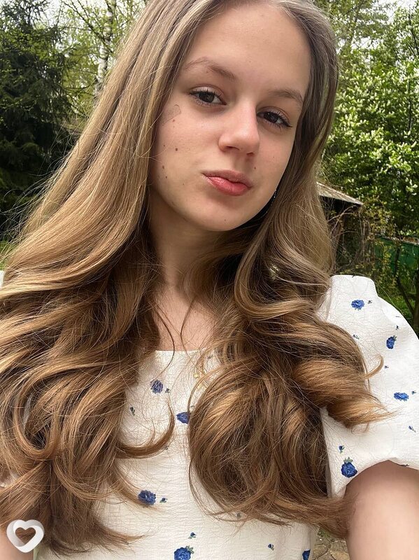 Лина, 21, Санкт-Петербурге — анкета №2375994