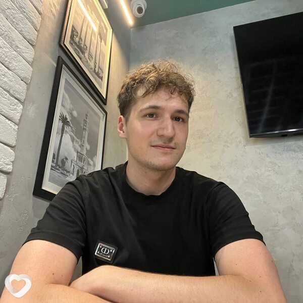 Артур, 23, Павлодаре — анкета №2376369