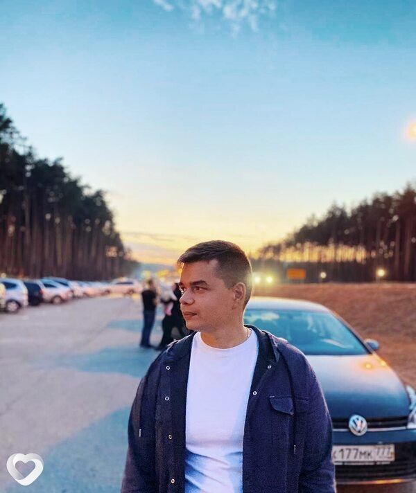 Евгений, 27, Североморске — анкета №2376530