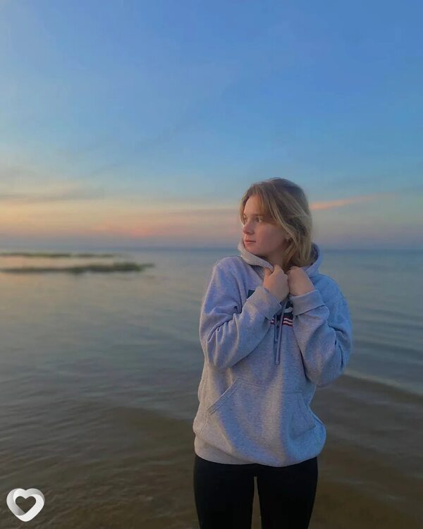 Юлия, 25, Ярославле — анкета №2377129