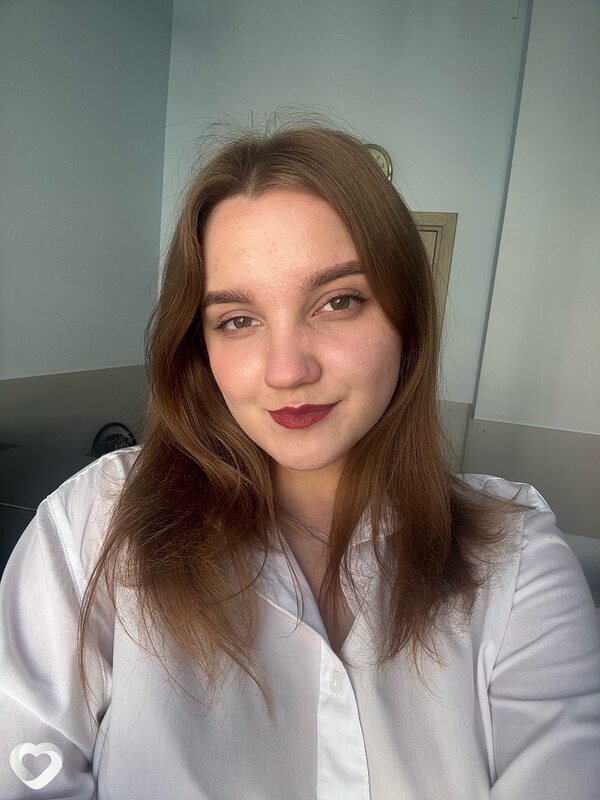 Яна, 21, Москве — анкета №2376847