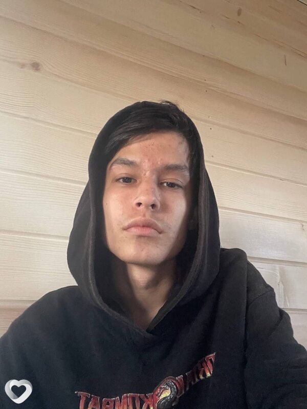 Максим, 19, Казани — анкета №2376755