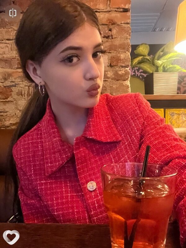 Карина, 21, Петрозаводске — анкета №2378006