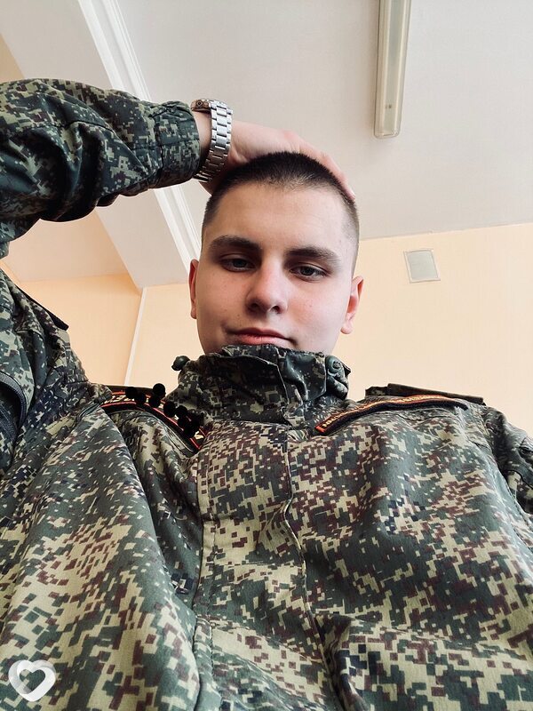 Слава, 19, Москве — анкета №2378322