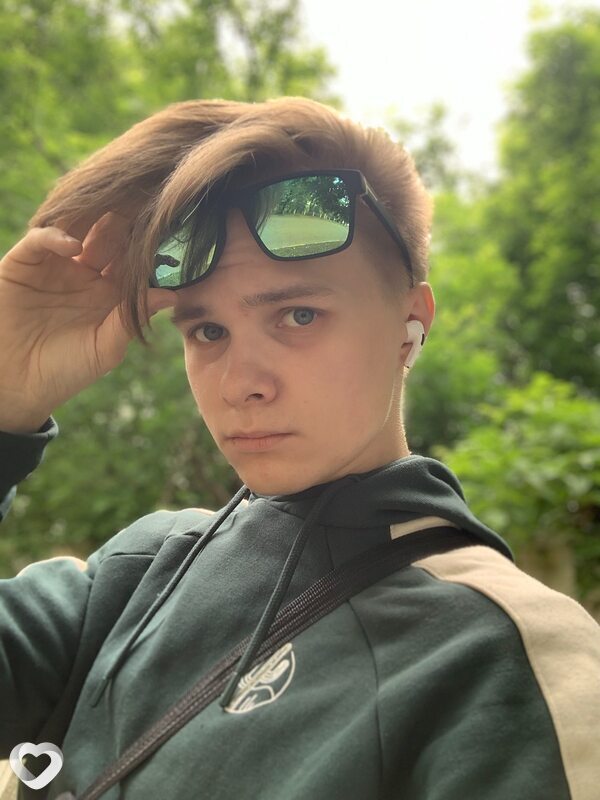 Станислав, 22, Москве — анкета №2378232
