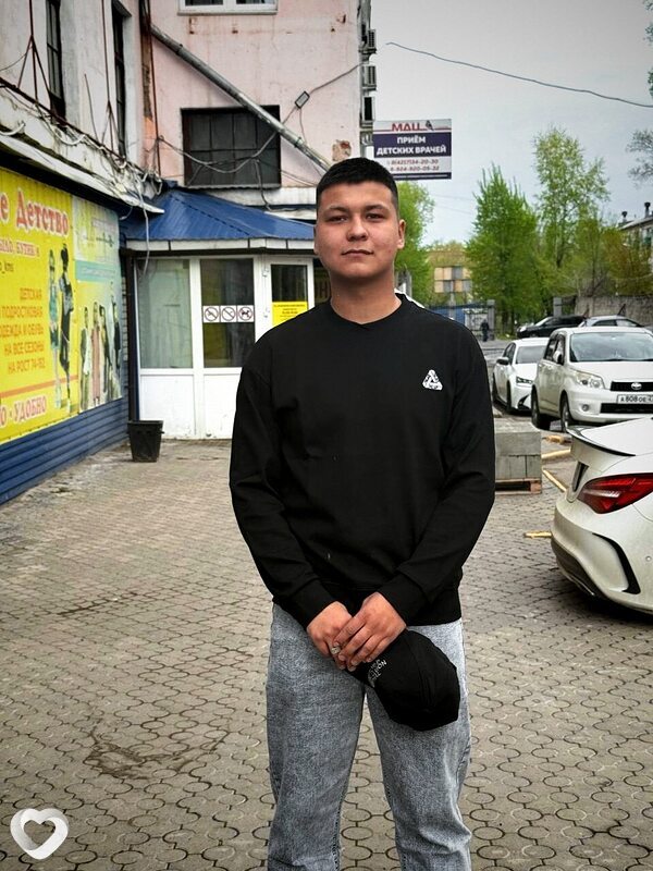 Данил, 25, Москве — анкета №2378371