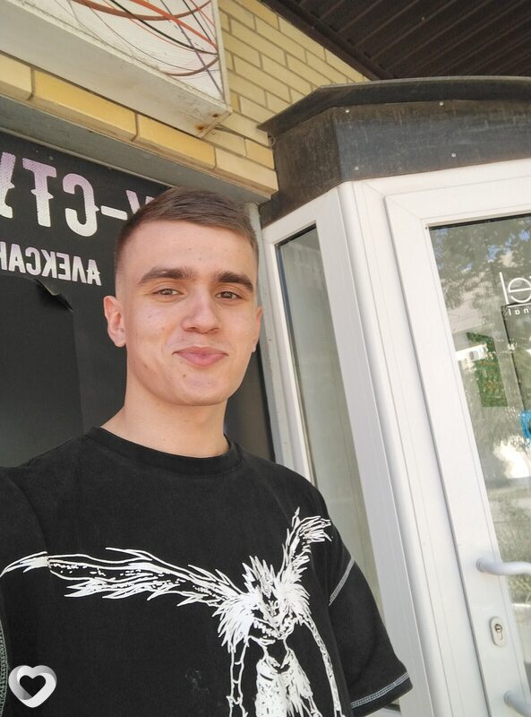 Никита, 20, Москве — анкета №2378521