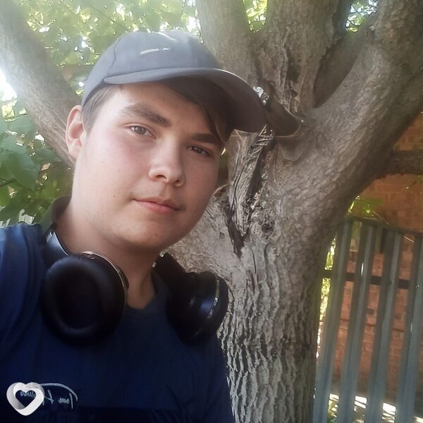 Захар, 21, Ростове-на-Дону — анкета №2378711