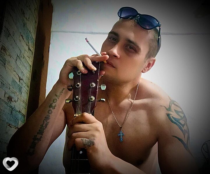 Александр, 32, Томске — анкета №2378660
