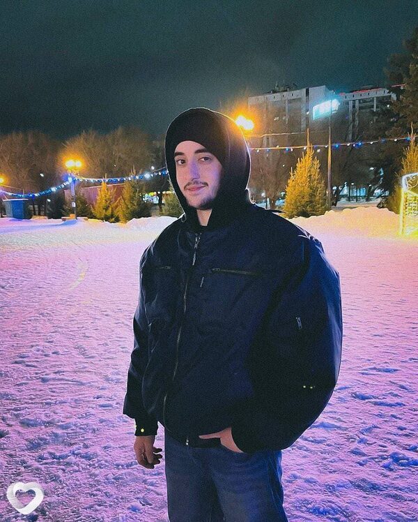 Никита, 23, Оренбурге — анкета №2378785