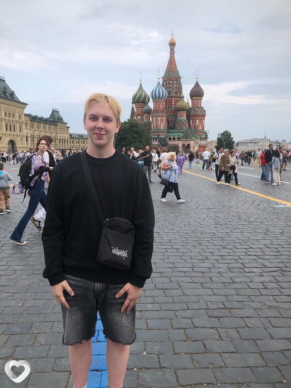 Артём, 19, Воронеже — анкета №2379078