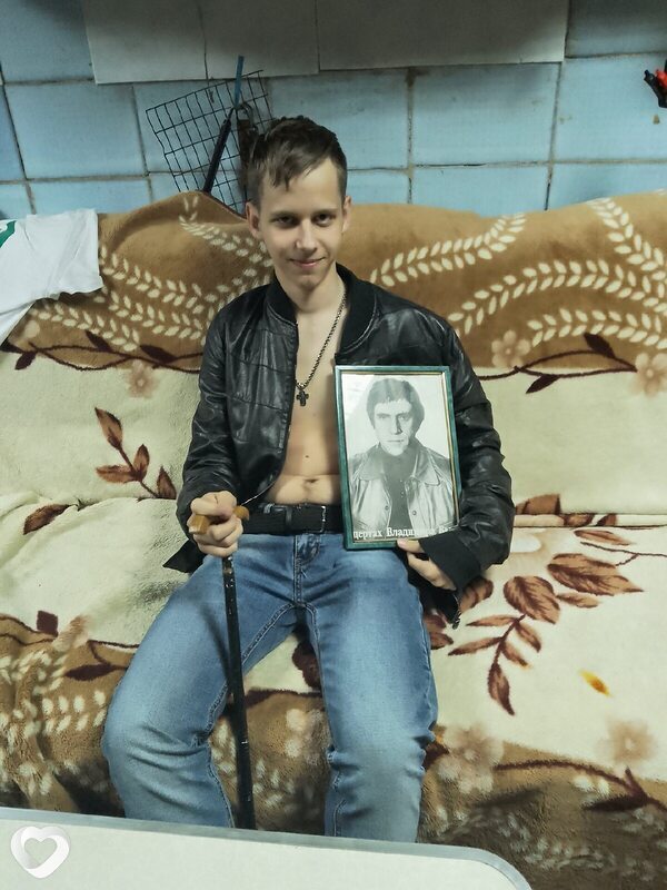 Артём, 21, Липецке — анкета №2379229