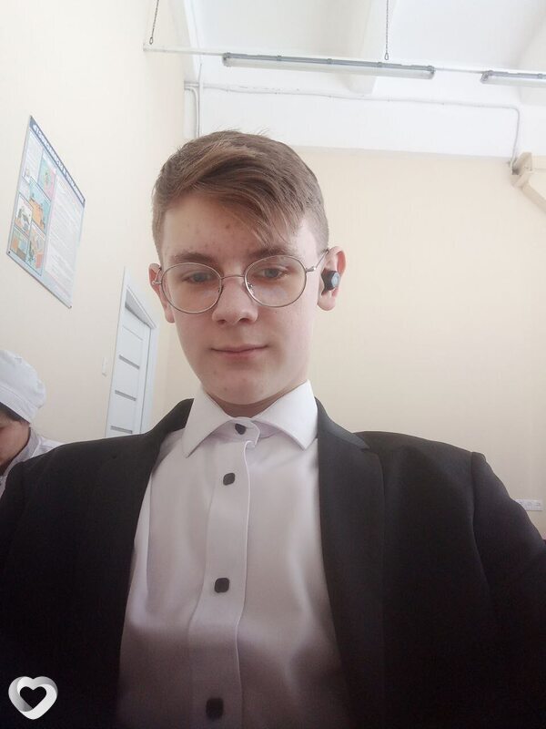 Юрий, 19, Одинцове — анкета №2379463