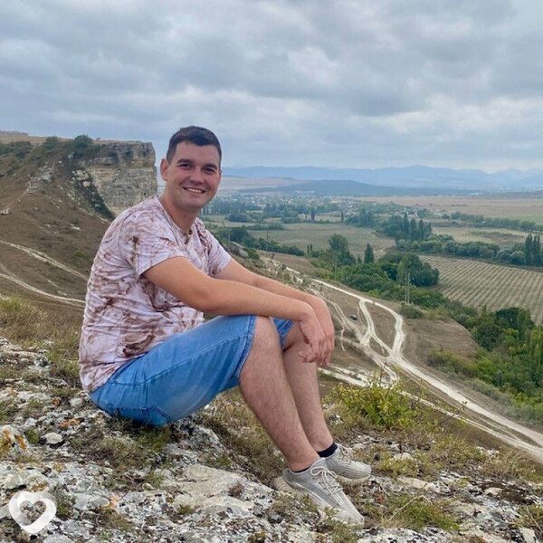 Владимир, 24, Ялте — анкета №2379585