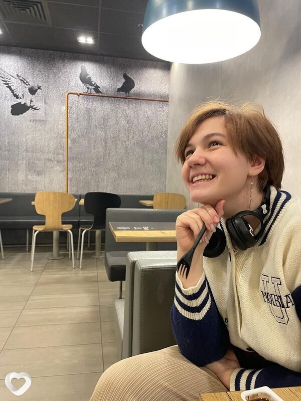 Ирина, 19, Москве — анкета №2380213