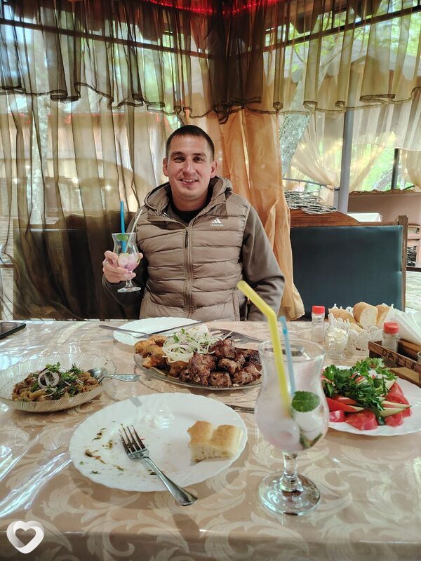 Василий, 26, Донецке — анкета №2380226
