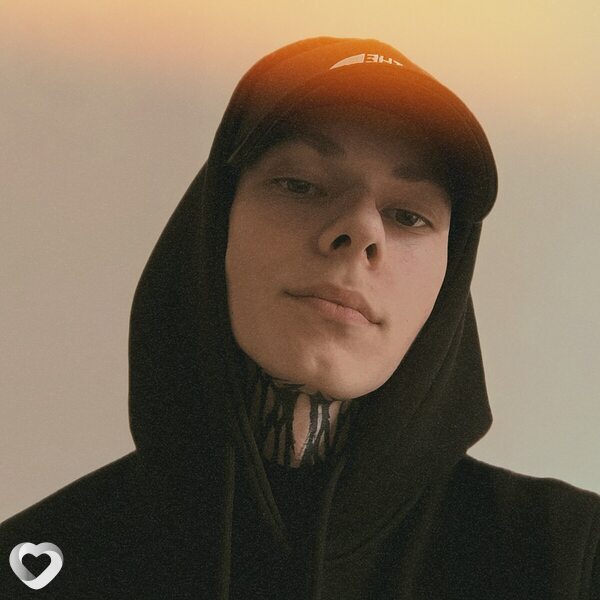 Артём, 22, Минске — анкета №2380829