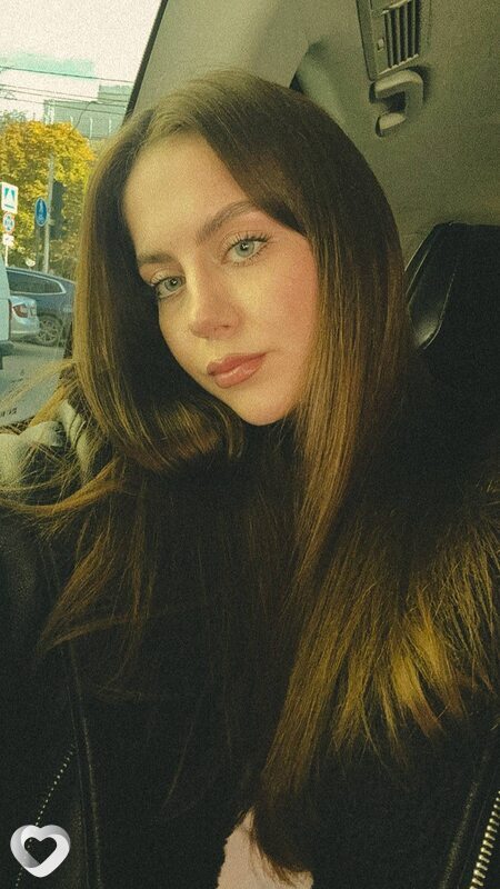 Карина, 19, Москве — анкета №2380462