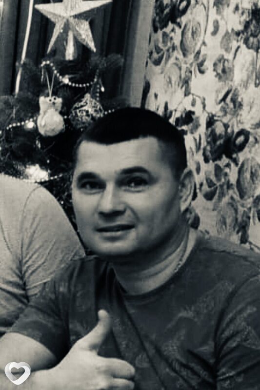 Вадим, 42, Снежном — анкета №2381300