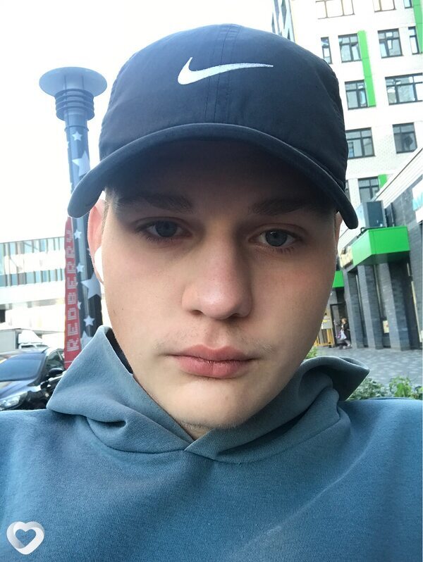 Никита, 21, Санкт-Петербурге — анкета №2381037