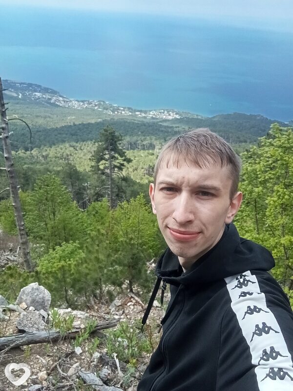 Владислав, 25, Ялте — анкета №2381218