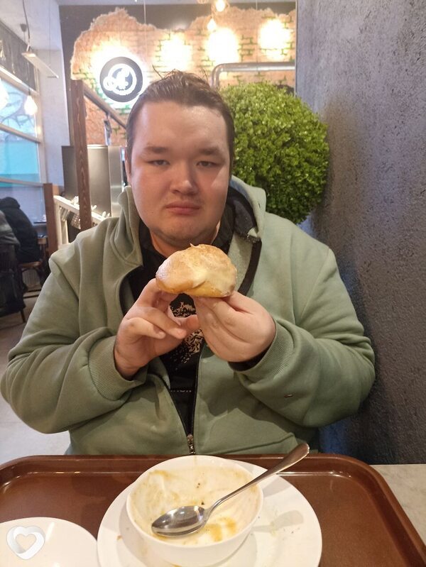 Радмир, 21, Уфе — анкета №2381407