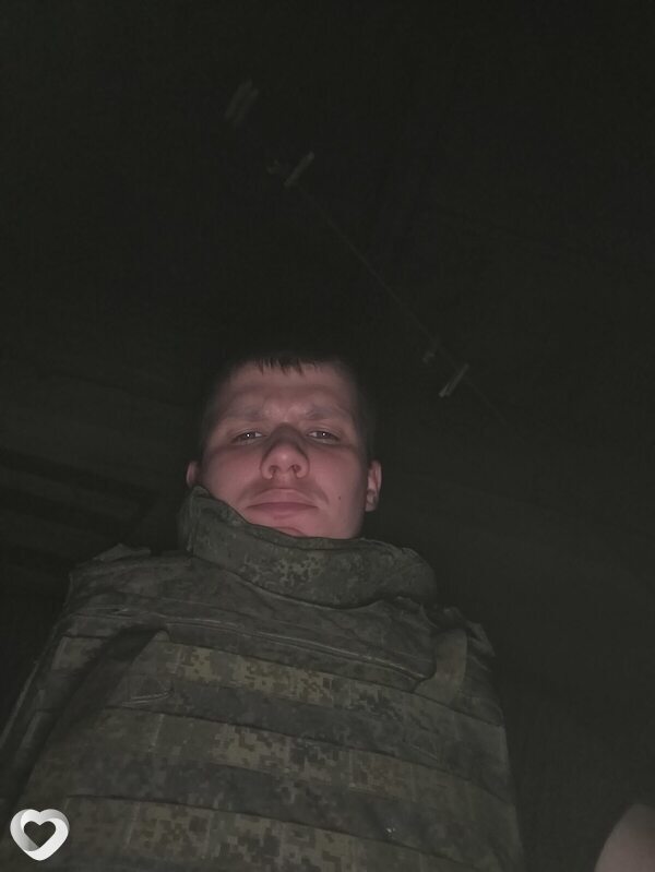 Денис, 25, Волновахе — анкета №2381575