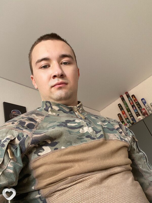 Дмитрий, 19, Челябинске — анкета №2381864