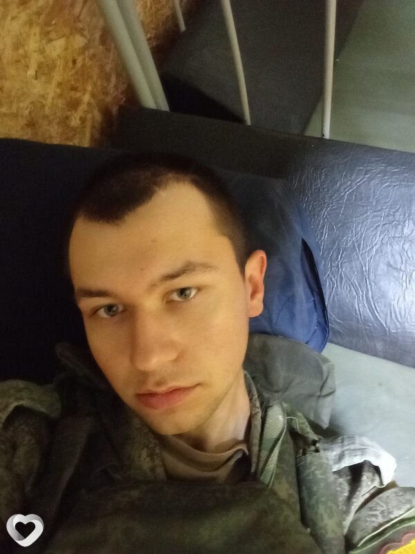 Влад, 21, Чите — анкета №2382372