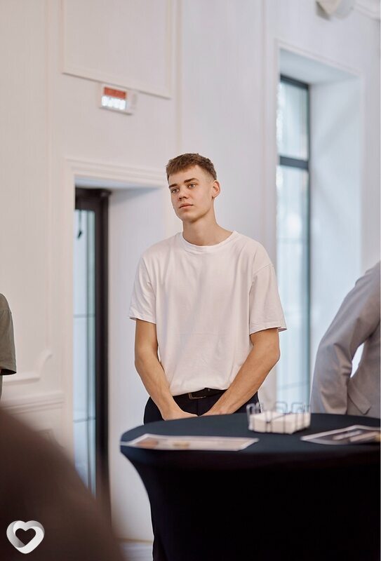Илья, 23, Минске — анкета №2382748