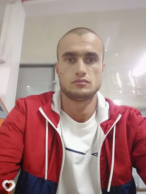 Олег, 28, Волгограде — анкета №2382687