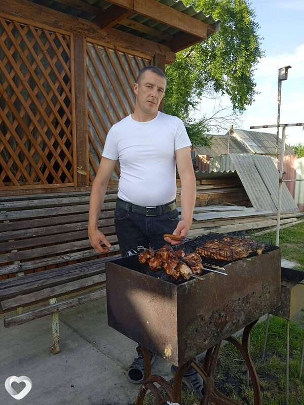 Виталий, 43, Дятлове — анкета №2383089