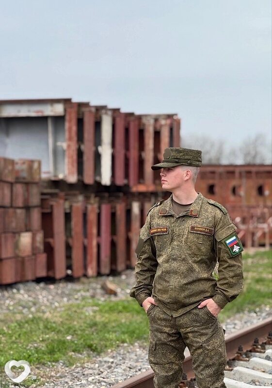 Даня, 21, Екатеринбурге — анкета №2382892