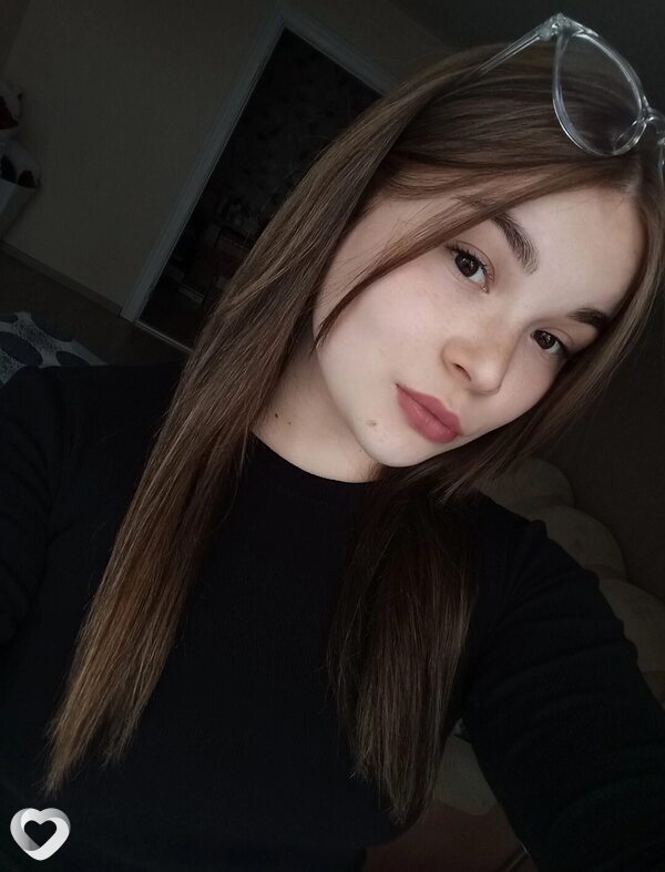 Анна, 20, Кирове — анкета №2383311
