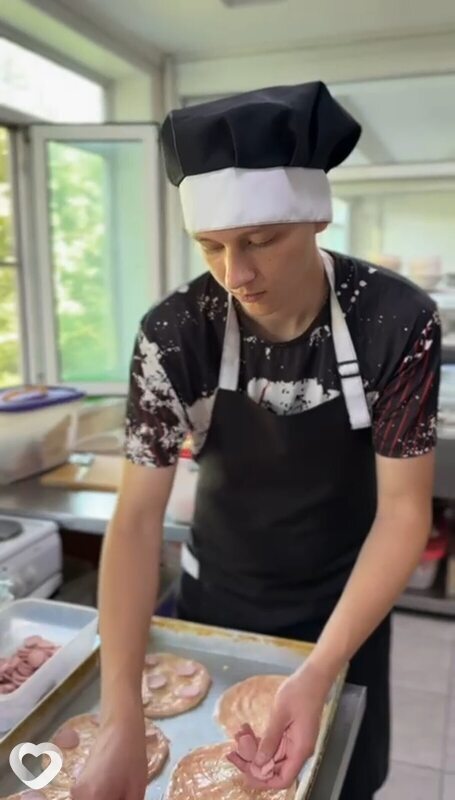 Денис, 20, Усть-Каменогорск — анкета №2383569
