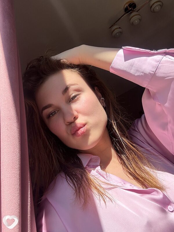 Луиза, 22, Санкт-Петербурге — анкета №2383433